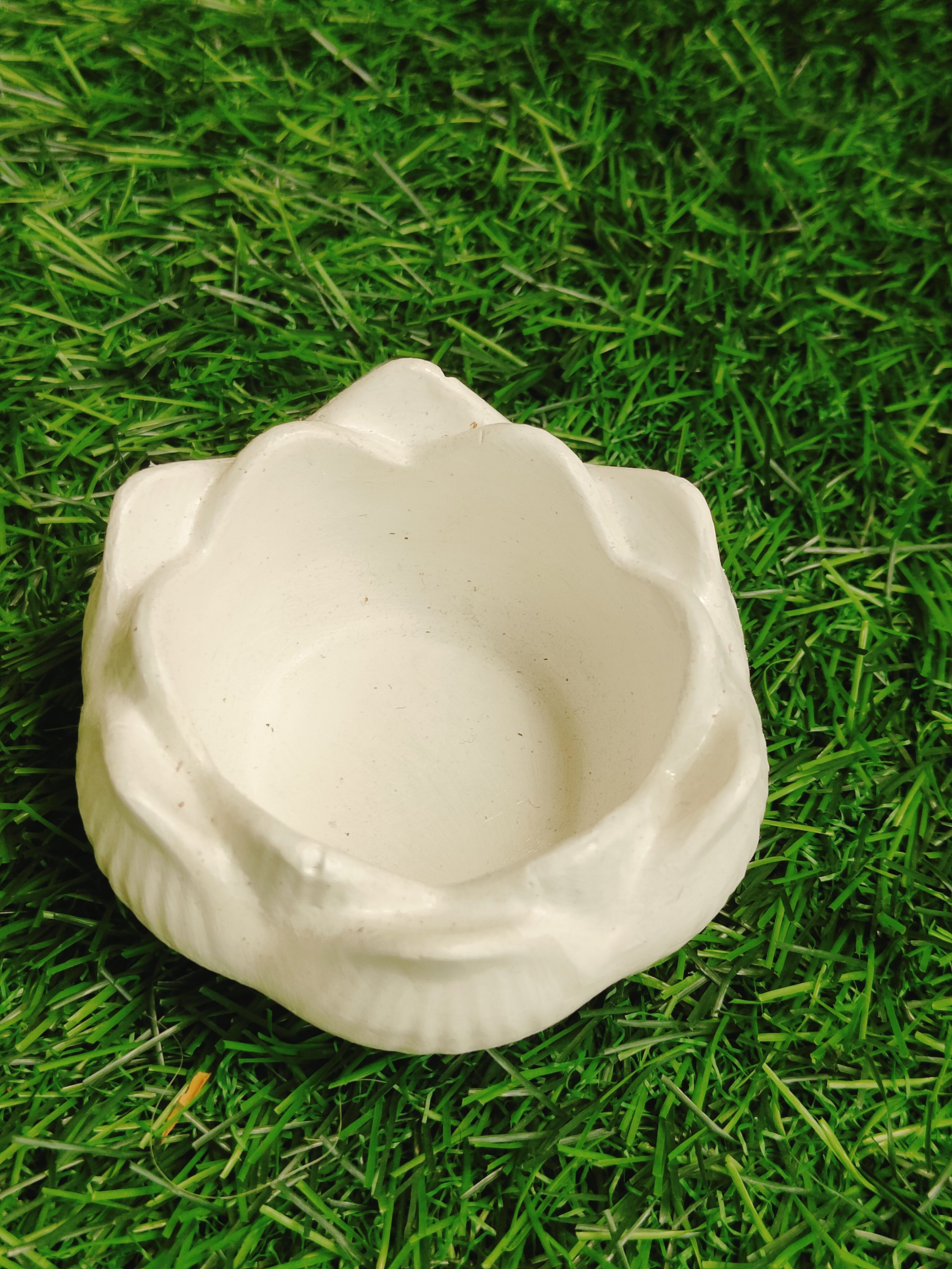 Lotus Tea Light Candle Holder - Image 2